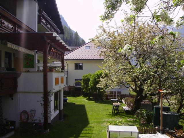 Haus Marion Apartment Jerzens Exterior photo